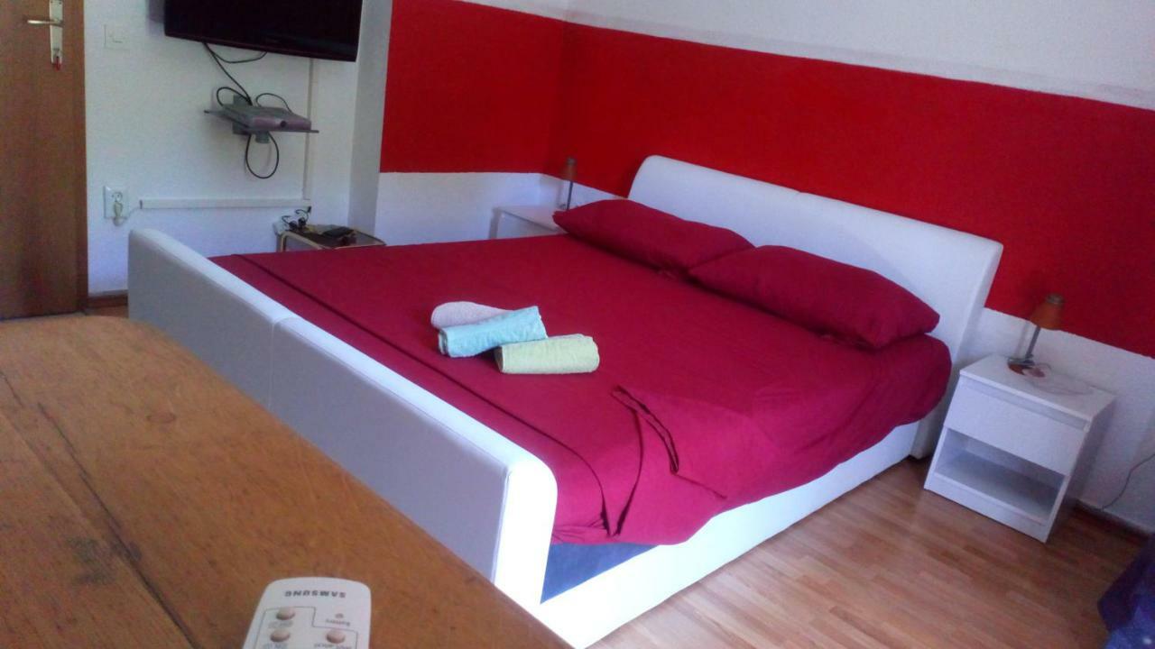 Rooms & Studio Villa Tatjana 수페타르 외부 사진